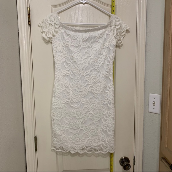 Ambiance Girls White Lace Dress Size Medium short sleeve - Picture 2 of 3